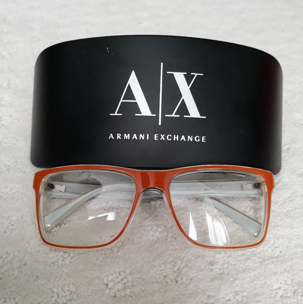 Glasses - Picture 3 of 3
